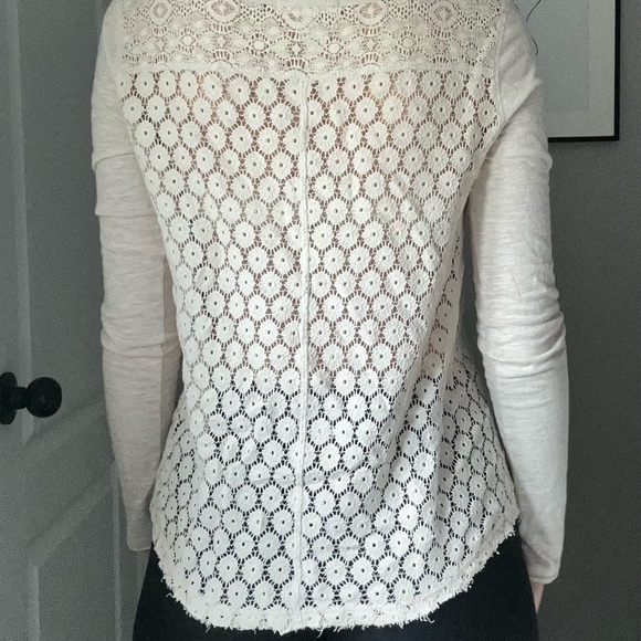 Aeropostale Long Sleeve - Picture 2 of 3